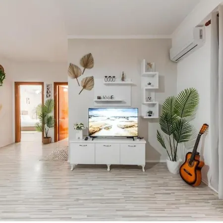 Apartment Panoramic Sea View *