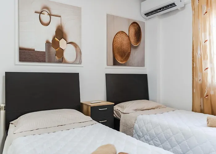 Panoramic Sea View *